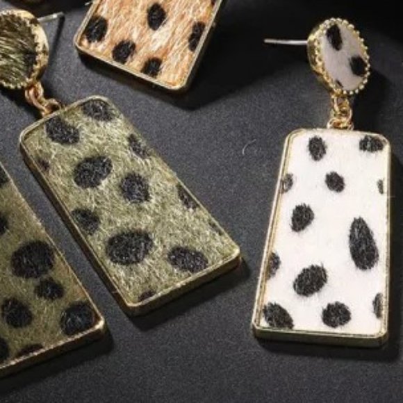 Animal Print Earrings - Picture 2 of 2